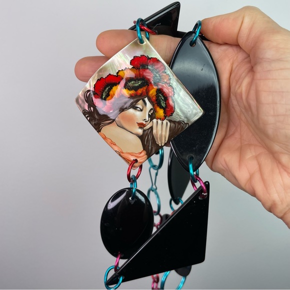 Artisan-Made Hand-Painted Mother of Pearl & Acrylic Geometrical Necklace - Picture 6 of 12